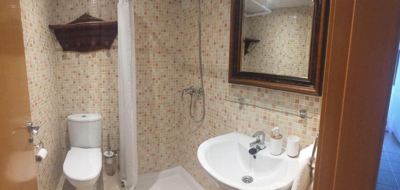 Madre Mia Apartment Касарес Екстериор снимка